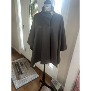 Anne Klein  L Work Professional Black Khaki Cape Poncho Coat Lion Gold Emblem231